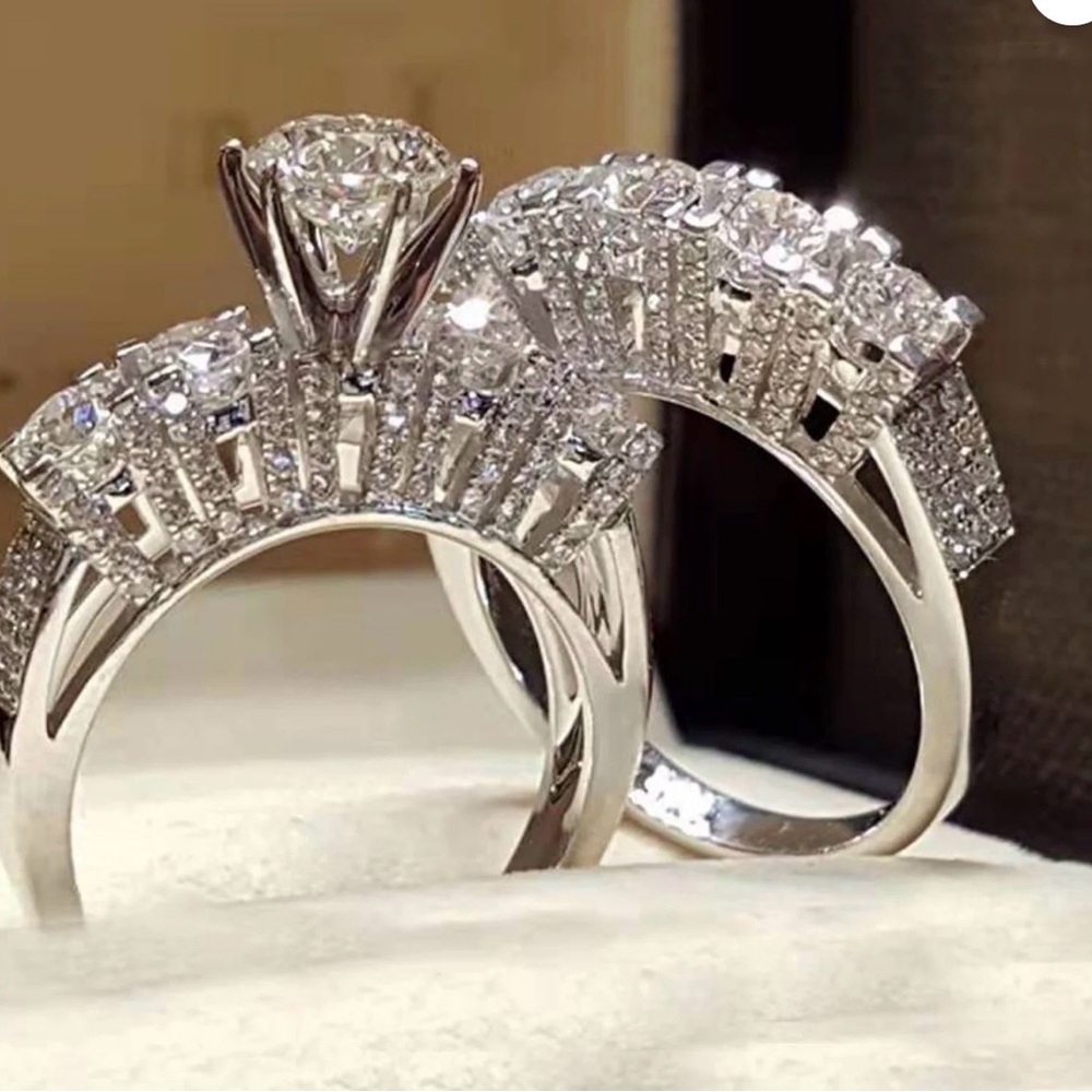 Elegant Silver plated Diamond Ring Set